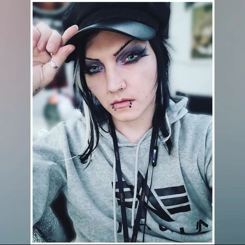 PRIMAL Strange lentilles vert bleu mini sclera
